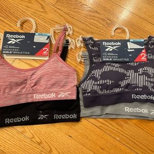 - 4 sports bras